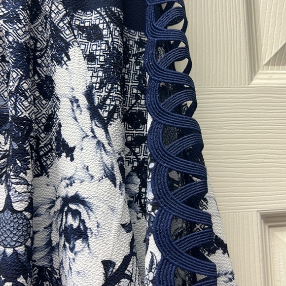 NWT Blouse - Picture 3 of 3